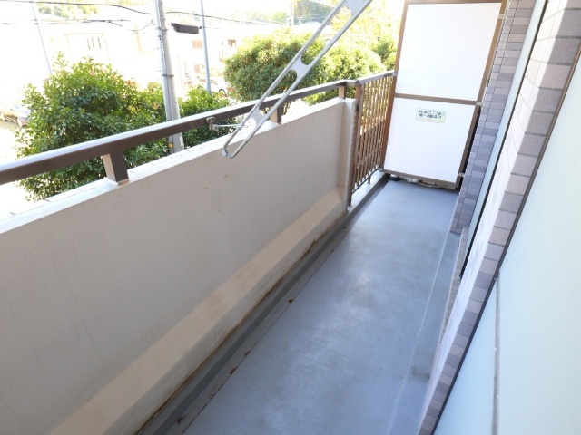 バルコニー　※別のお部屋の参考写真です