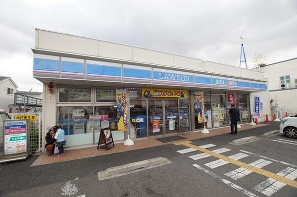 コンビニ　ローソン尼崎北大物店（コンビニ）まで493m