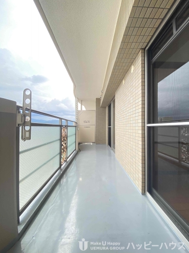 バルコニー　別号室の写真の為現状を優先します。