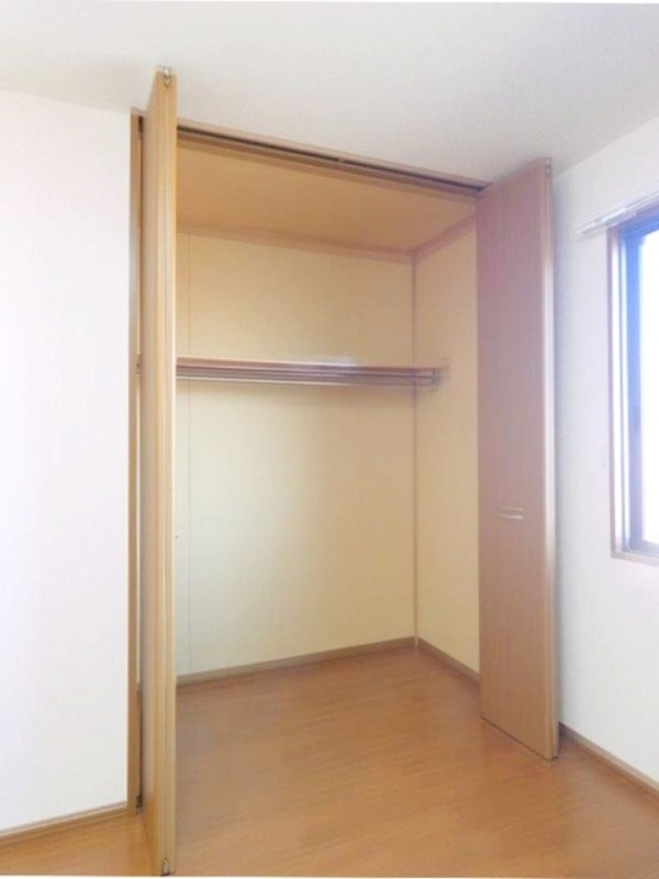 収納　図面と現状に相違がある場合には現状を優先