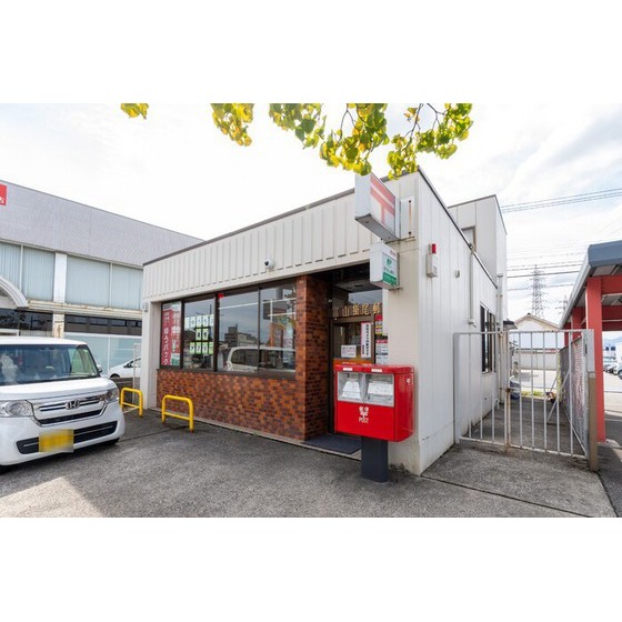 郵便局　富山掛尾郵便局（郵便局）まで885m