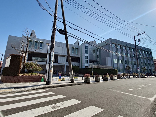 役所　横浜市緑区役所（役所）まで1371m