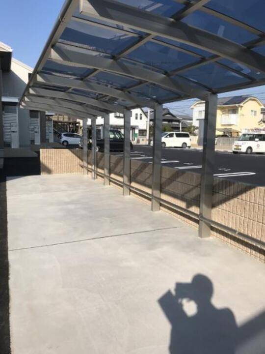 駐車場　駐輪場