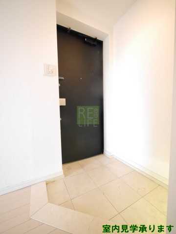 玄関　レジディア市ヶ谷