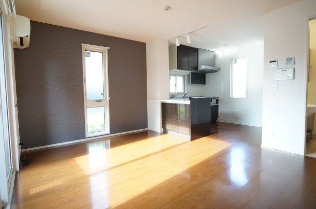 居室・リビング　使いやすい居間です