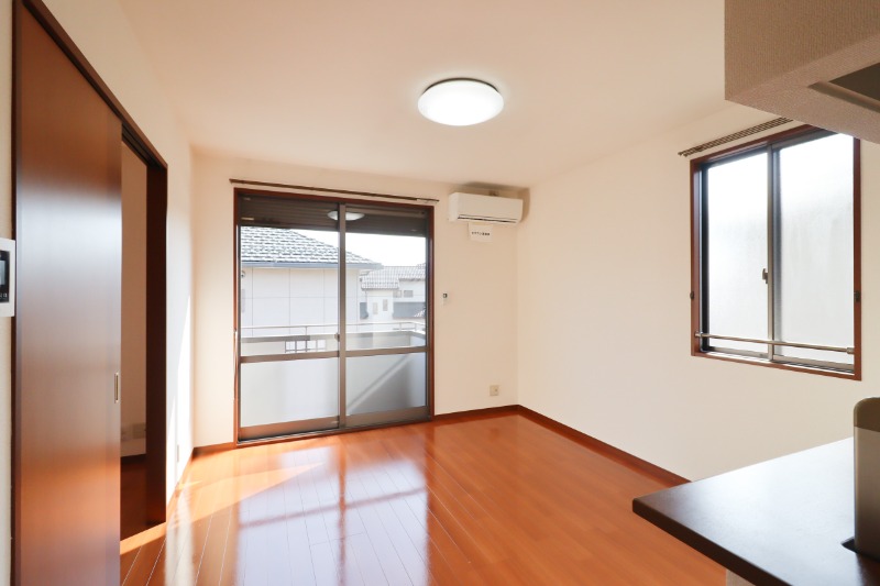 居室・リビング　図面と現状に相違がある場合には現状を優先