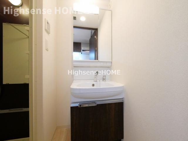 洗面設備　忙しい朝には欠かせない洗面所です