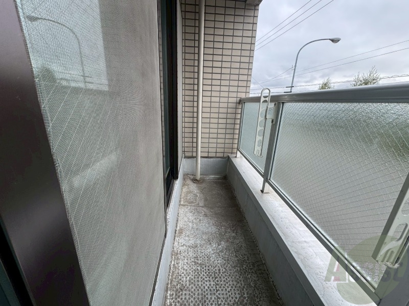 バルコニー　バルコニーです。天気の良い日には外干しができます！