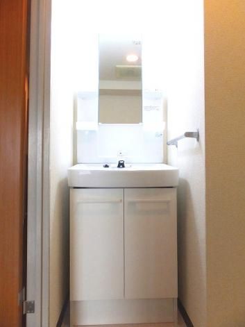 洗面設備　☆嬉しい独立洗面台☆