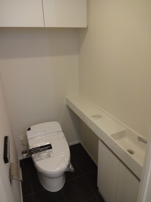 トイレ　同マンション別部屋