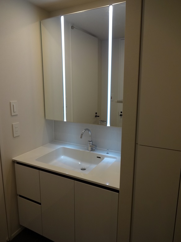 洗面設備　同マンション別部屋