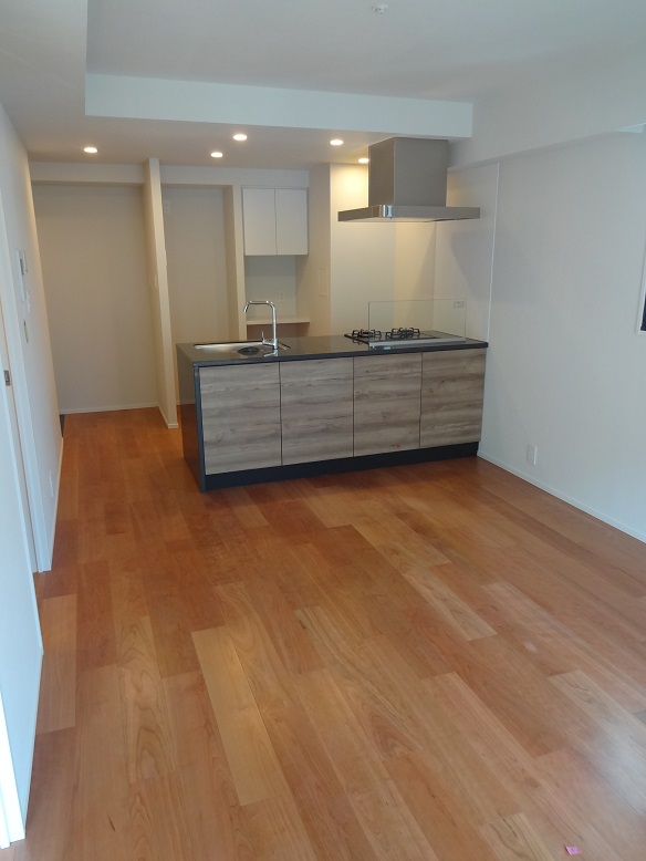 居室・リビング　同マンション別部屋