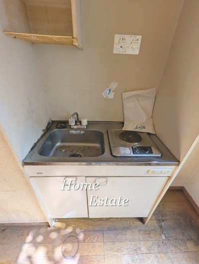 キッチン　※清掃前
