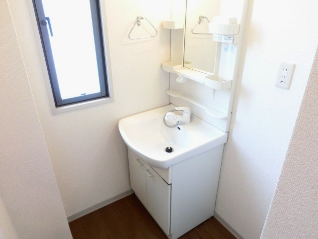 洗面設備　洗髪洗面化粧台！