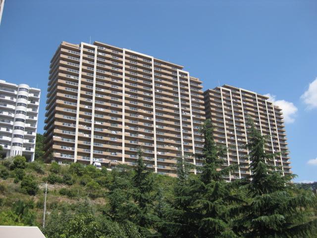 建物外観　オートロック付で安心です！