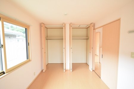 収納　クローゼット