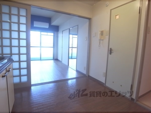 居室・リビング　リビング