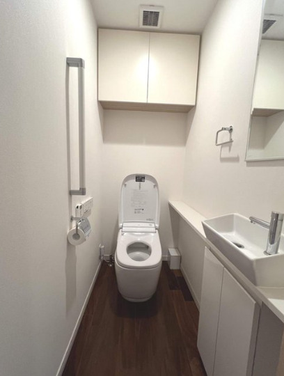 トイレ　別部屋参考写真