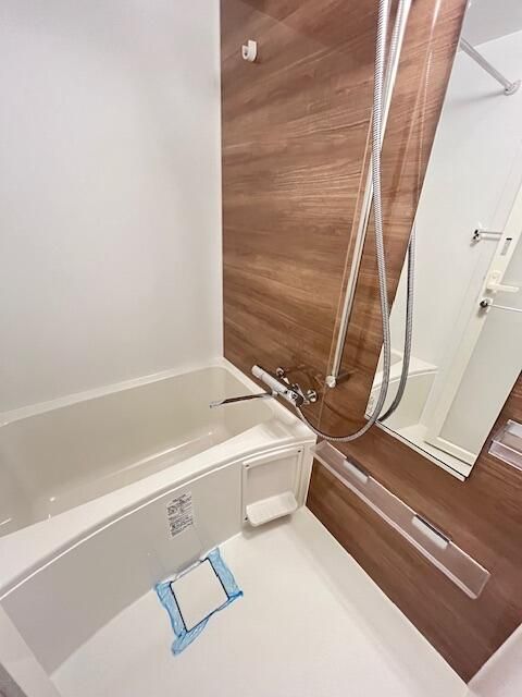 バス・シャワールーム　別部屋参考写真