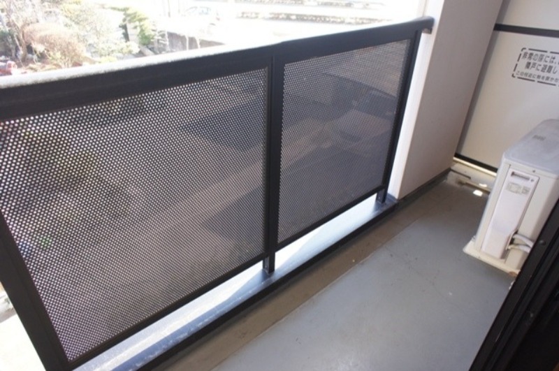 バルコニー　図面と現状に相違がある場合には現状を優先