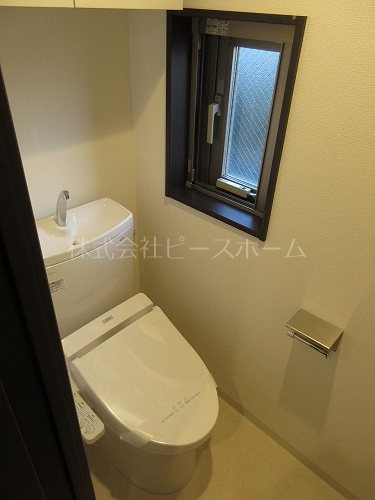 トイレ　※別号室参考写真