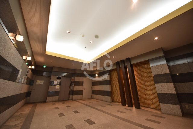 ロビー　フロンティアタワー九条III　ロビー