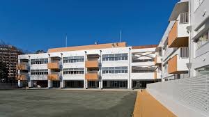 中学校　高陵中学校（中学校）まで1484m