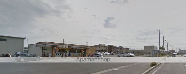 コンビニ　セブンイレブン（コンビニ）まで1030m