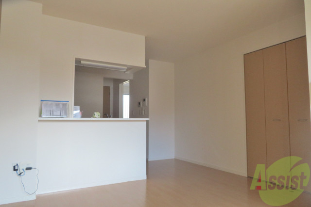 居室・リビング　リビングは広々とした１１．５帖のＬＤＫです。