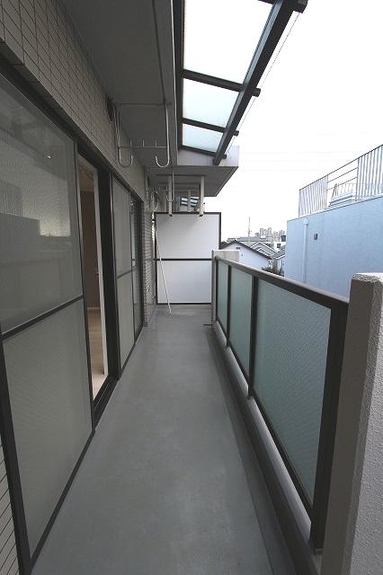 バルコニー　写真は同タイプ別室のものです。