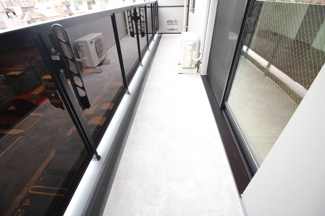 バルコニー　４０３　バルコニー