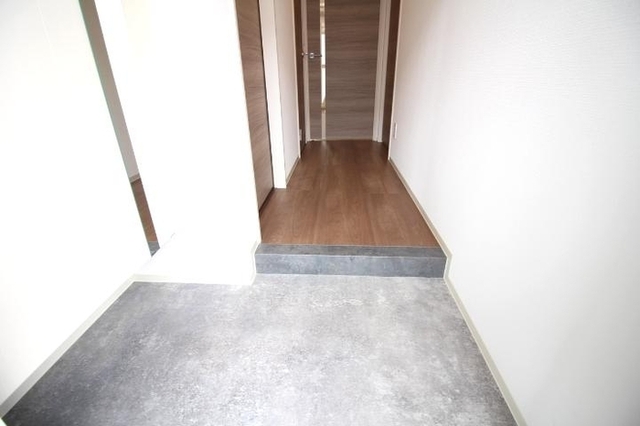 玄関　４０３　玄関