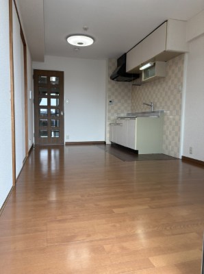 居室・リビング　別部屋参考写真。