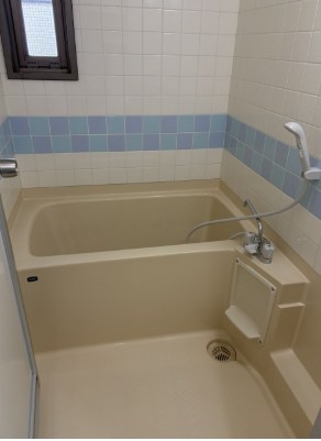 バス・シャワールーム　別部屋参考写真。