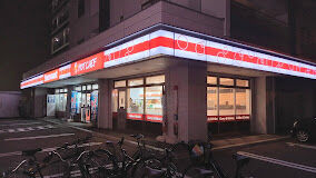 コンビニ　セイコーマート北13条西店（コンビニ）まで130m