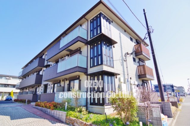 建物外観　弊社ホームページに写真がたくさんあります♪