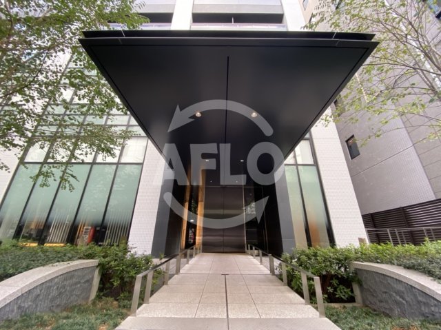 エントランス　ローレルタワー心斎橋　エントランス