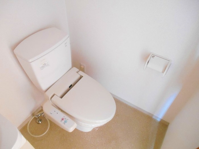 トイレ　同物件別部屋参考写真です