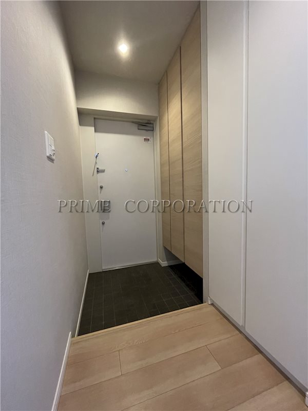 玄関　※参考写真※