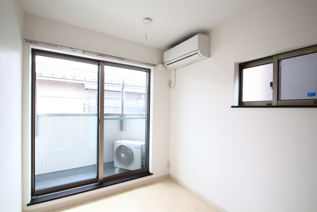 居室・リビング　居室