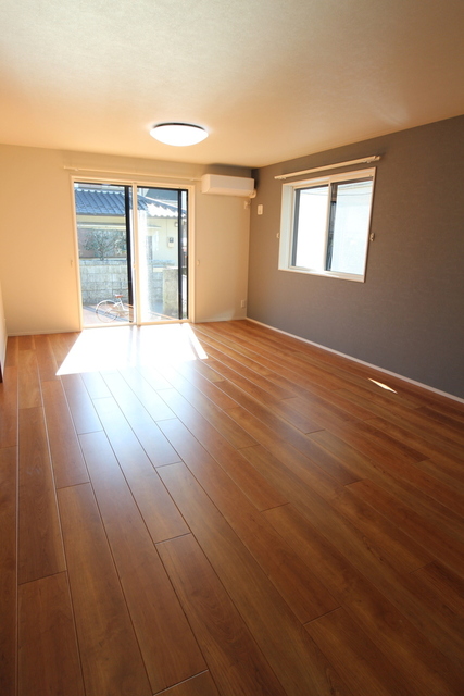 居室・リビング　※２０２３年２月撮影