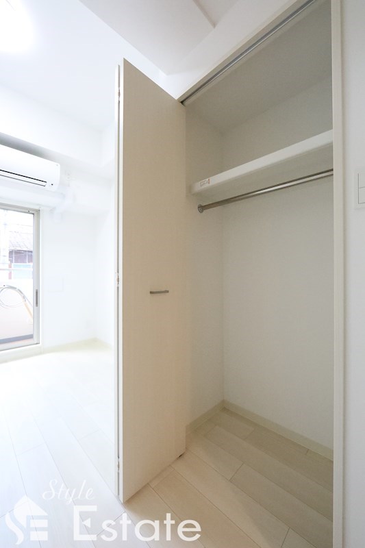 収納　クローゼット