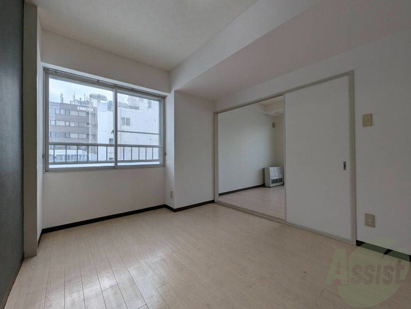 その他部屋・スペース　寝室です。部屋をどう使うかはあなた次第です！