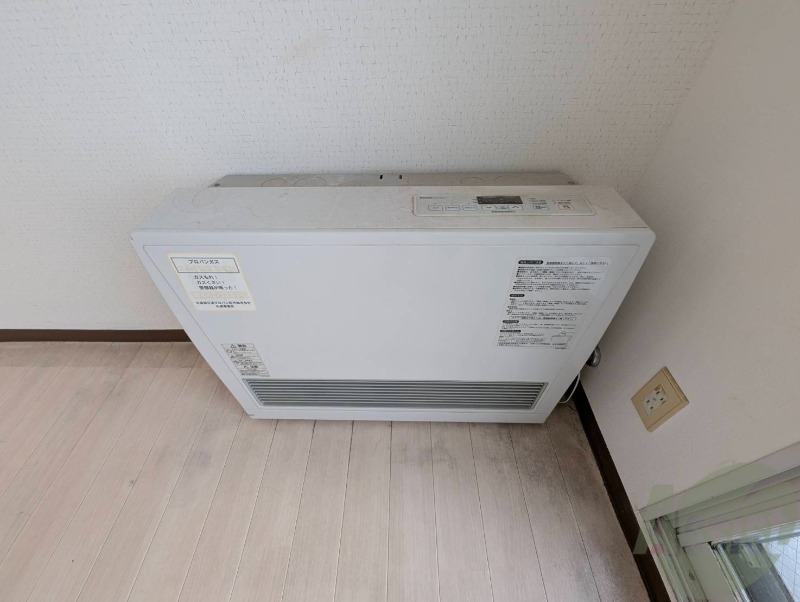 その他設備　暖房です。冬場の寒い日でも安心ですね～