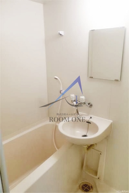 バス・シャワールーム　お風呂です。