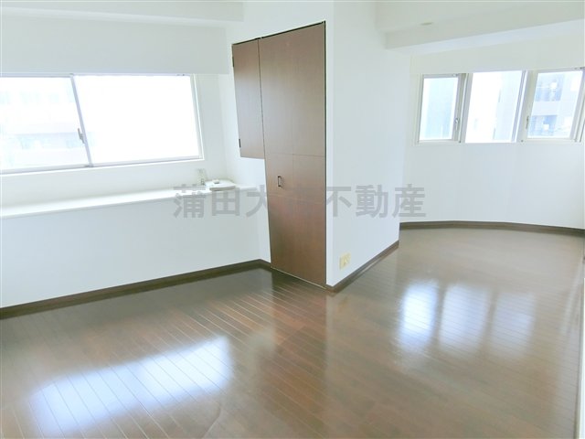 居室・リビング　洋室9.7帖！