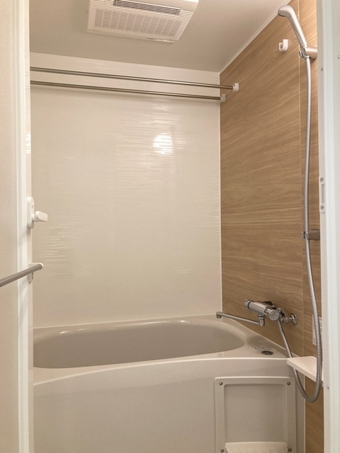 バス・シャワールーム　※写真は同タイプ住戸です。