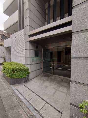 エントランス　シュロス高田馬場