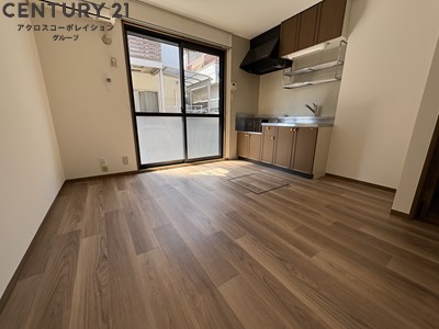 居室・リビング　エアコン付きで初期費用を抑えられます☆