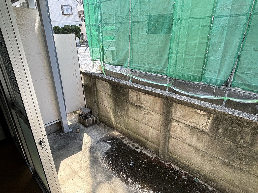 バルコニー　テラス部分